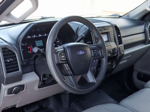 Used 2020 Ford F550 2WD Regular Cab Super Duty image 23