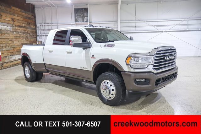 Used 2024 RAM 3500 Limited w/ Towing Technology Group AWD/4WD image 2