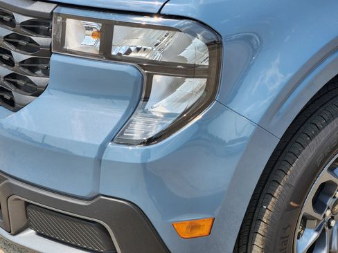 New 2026 Ford Maverick XLT w/ XLT Luxury Package FWD image 10