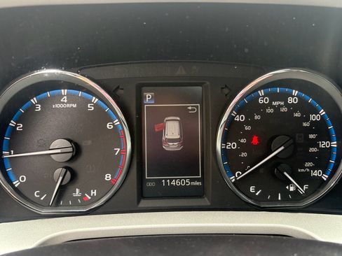 Used 2016 Toyota RAV4 XLE AWD/4WD image 16