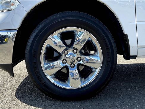 Certified 2019 RAM 1500 Big Horn image 8