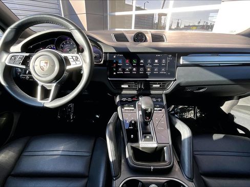 Used 2022 Porsche Cayenne Platinum Edition AWD/4WD image 15