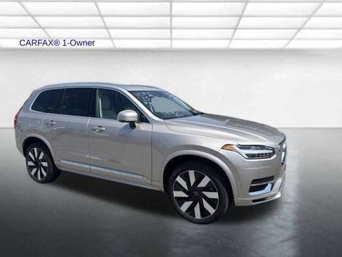 Certified 2025 Volvo XC90 T8 Ultra w/ Protection Package AWD/4WD image 1