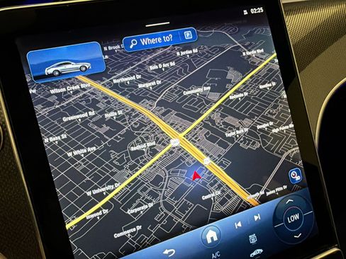 Certified 2026 Mercedes-Benz CLE 300 4MATIC Coupe image 23