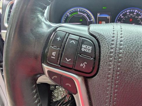 Used 2019 Toyota Highlander Limited image 15