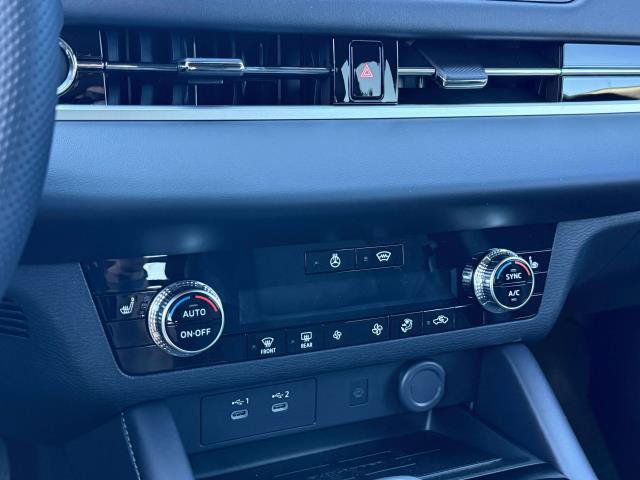 New 2026 Mitsubishi Outlander LE AWD/4WD image 26