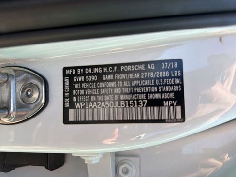 Used 2018 Porsche Macan Sport Edition AWD/4WD image 16