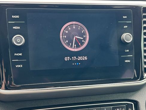 Used 2018 Volkswagen Atlas SEL AWD/4WD image 25