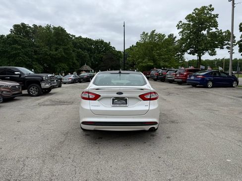 Used 2015 Ford Fusion SE FWD image 6