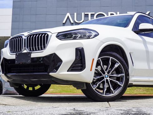 Used 2022 BMW X3 xDrive30i AWD/4WD image 2