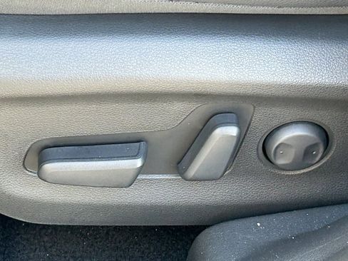 Used 2022 Hyundai Kona Limited w/ Cargo Package image 26