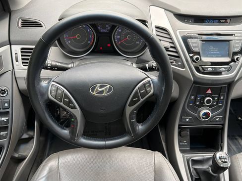 Used 2014 Hyundai Elantra Sport FWD image 14