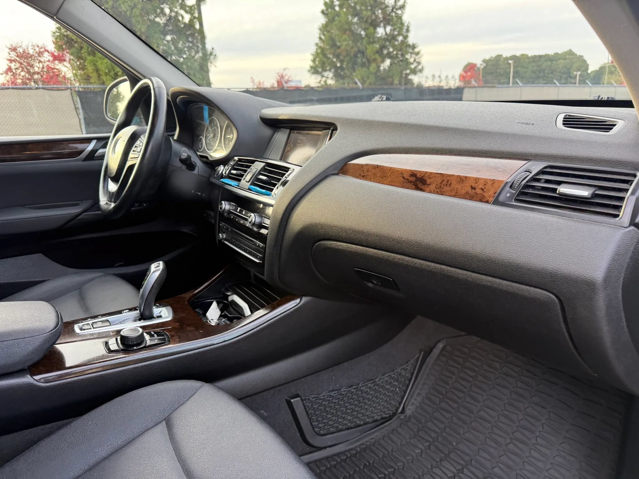 Used 2016 BMW X3 xDrive28i AWD/4WD image 19
