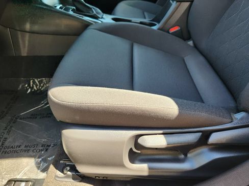 Used 2026 Toyota Corolla LE FWD image 15