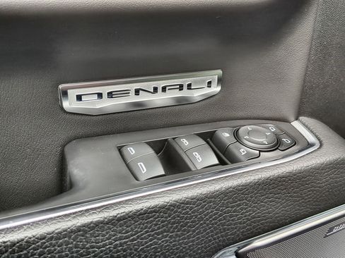 Used 2023 GMC Sierra 1500 Denali w/ Denali Reserve Package image 24