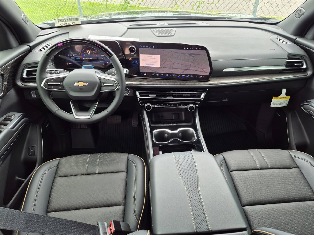 New 2026 Chevrolet Traverse High Country w/ LPO, Floor Liner Package FWD image 26