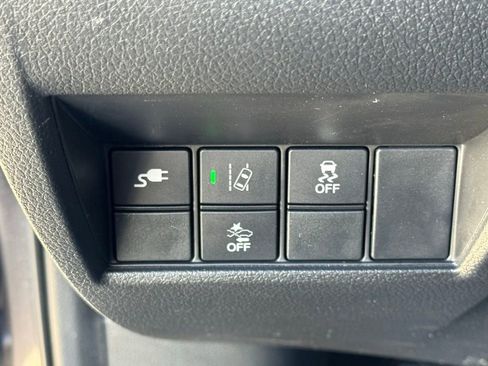 Used 2018 Honda Clarity Base image 25