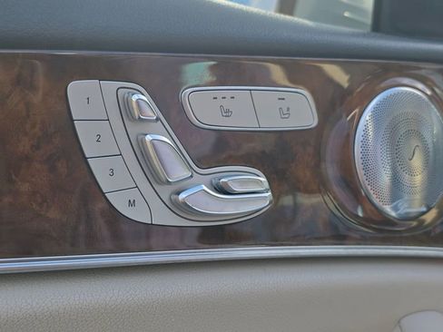 Used 2017 Mercedes-Benz E 300 4MATIC image 60