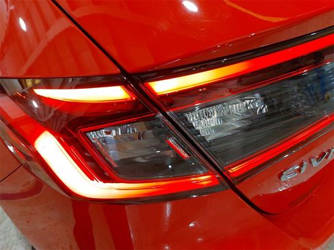 Used 2022 Honda Civic EX-L image 33