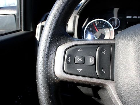 Used 2024 RAM 2500 Tradesman w/ Chrome Appearance Group image 15