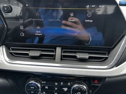 New 2026 Chevrolet Trax LT w/ LT Convenience Package image 25