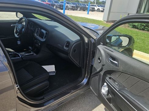 Used 2023 Dodge Charger SXT RWD image 20