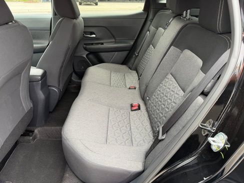 Used 2026 Nissan Kicks SV image 14