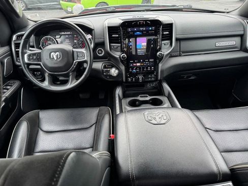 Used 2023 RAM 1500 Laramie AWD/4WD image 11