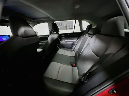 Used 2025 Toyota RAV4 XLE w/ Convenience Package FWD image 28