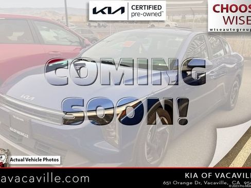 Certified 2025 Kia K4 EX FWD image 1
