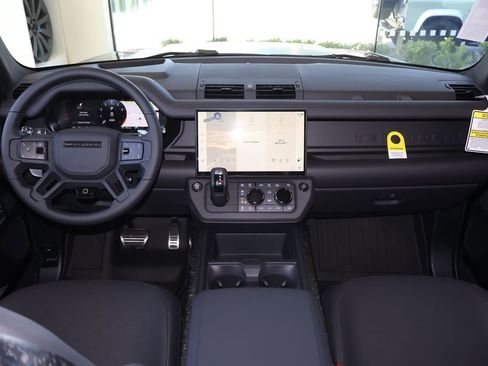 New 2026 Land Rover Defender 110 OCTA AWD/4WD image 10