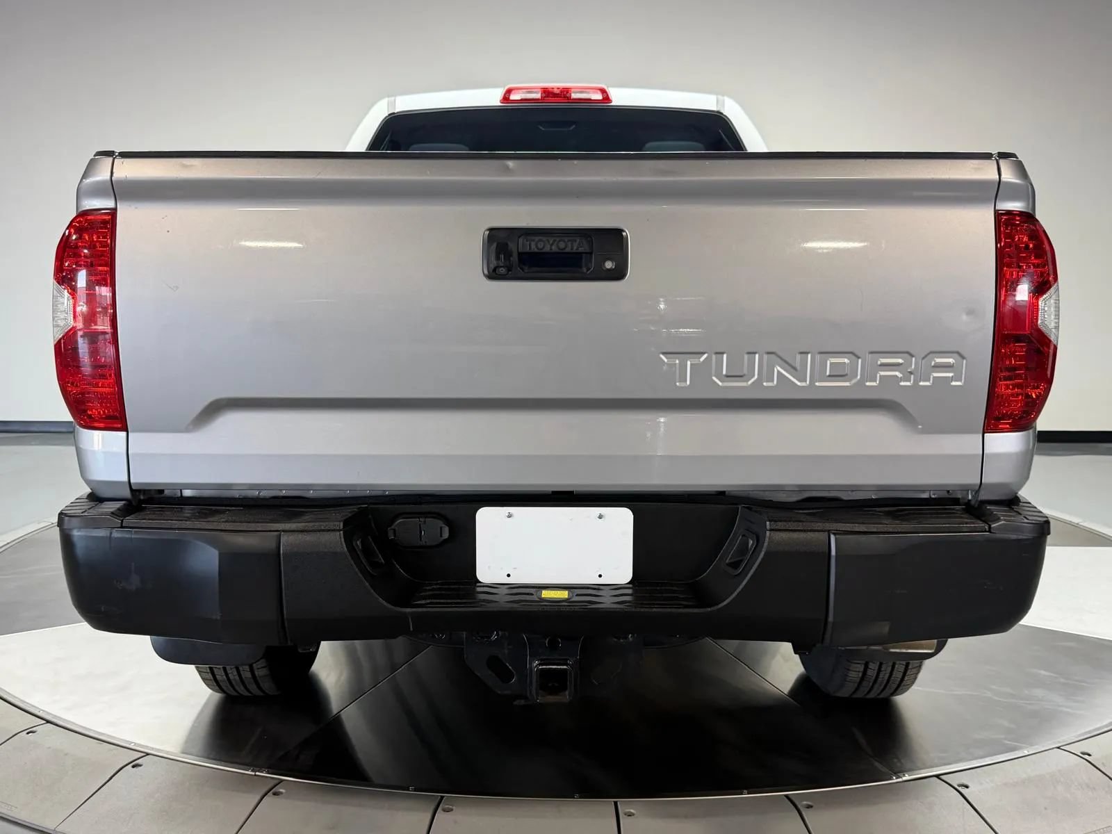 Used 2014 Toyota Tundra SR RWD image 5