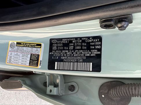 Used 2025 Hyundai Venue SEL FWD image 36