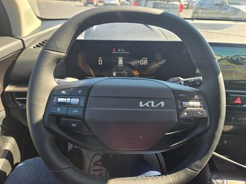 New 2026 Kia Sportage EX image 16