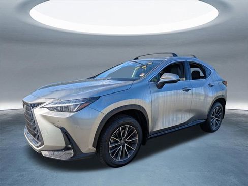 Used 2023 Lexus NX 250 FWD image 8