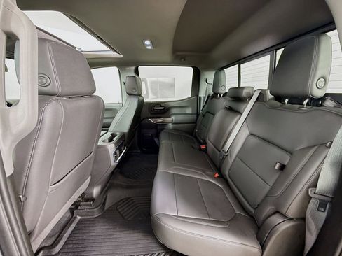 Used 2021 Chevrolet Silverado 1500 LTZ image 24