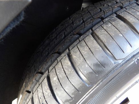 Used 2020 Ford Transit Connect XL image 46