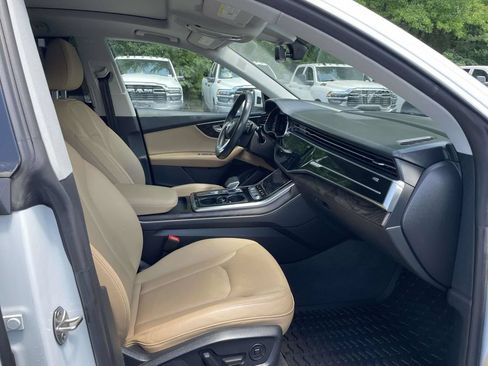 Used 2021 Audi Q8 Prestige w/ Prestige Package AWD/4WD image 15