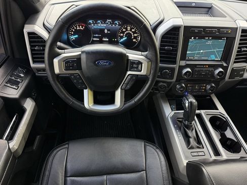 Used 2018 Ford F150 Lariat w/ Equipment Group 502A Luxury image 9