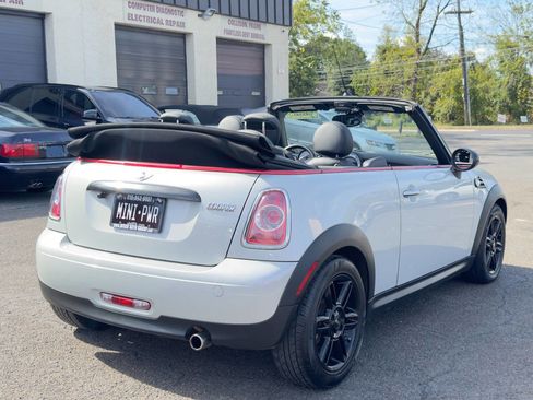 Used 2015 MINI Cooper Convertible image 6
