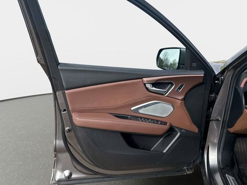 Used 2025 Acura RDX w/ Technology Package image 17