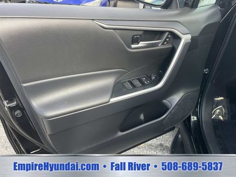 Used 2025 Toyota RAV4 XLE Premium w/ Weather Package AWD/4WD image 18