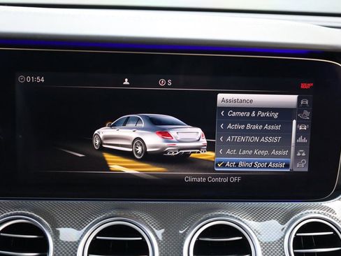 Used 2018 Mercedes-Benz E 63 AMG S image 41