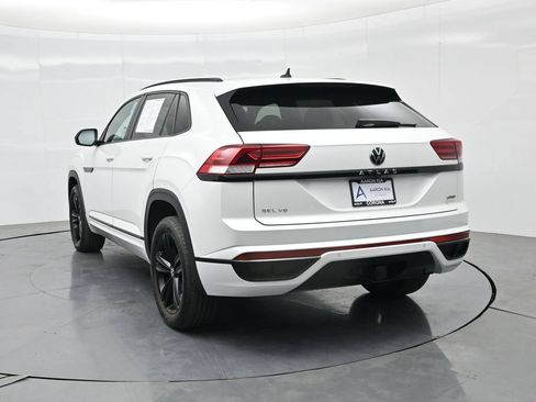 Used 2023 Volkswagen Atlas Cross Sport SEL R-Line AWD/4WD image 32