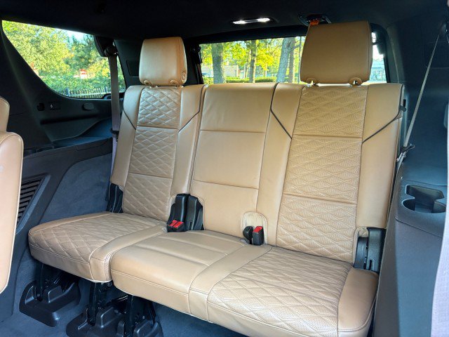 Used 2022 Cadillac Escalade Sport w/ Touring Package AWD/4WD image 7