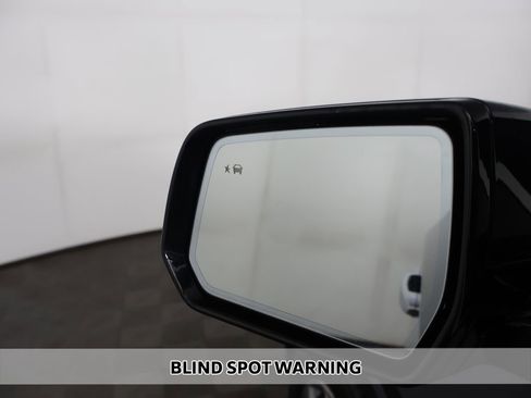 Used 2020 Chevrolet Traverse Premier AWD/4WD image 7