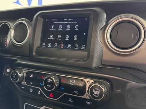 Used 2021 Jeep Wrangler Unlimited Rubicon image 38