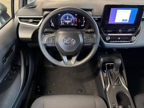 New 2026 Toyota Corolla LE FWD image 17