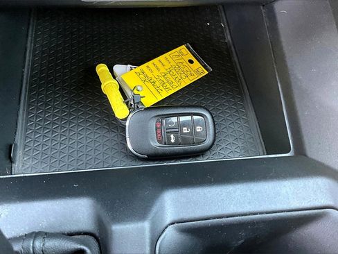 Used 2023 Honda Accord LX image 35