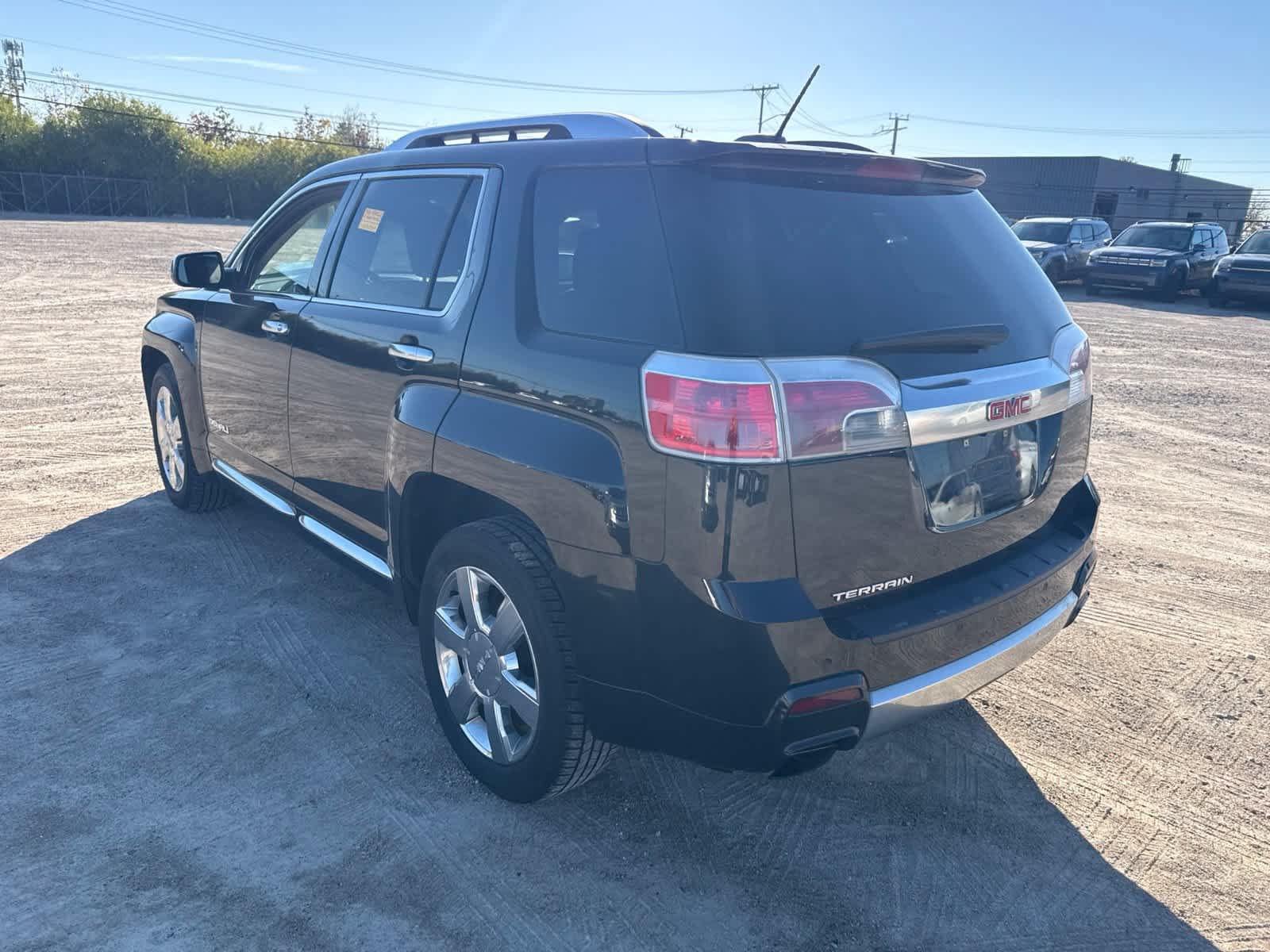 Used 2015 GMC Terrain Denali FWD image 2